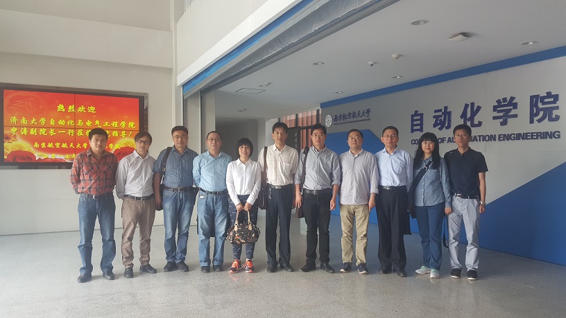 2017-5-11-济南大学自动化与电气工程学院申涛副经理一行来院交流 (1).jpg